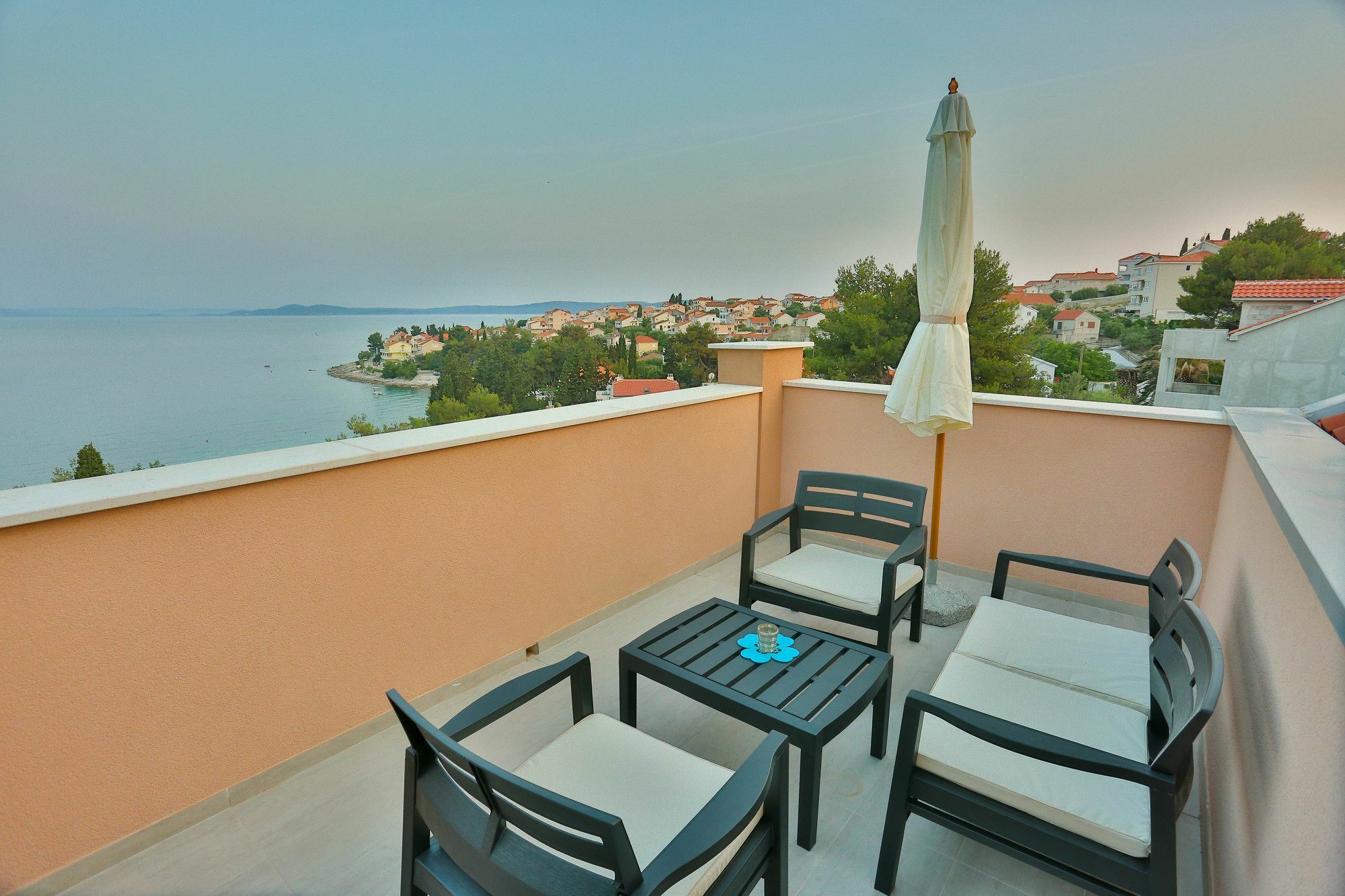 Apartments Marly Trogir Exterior foto